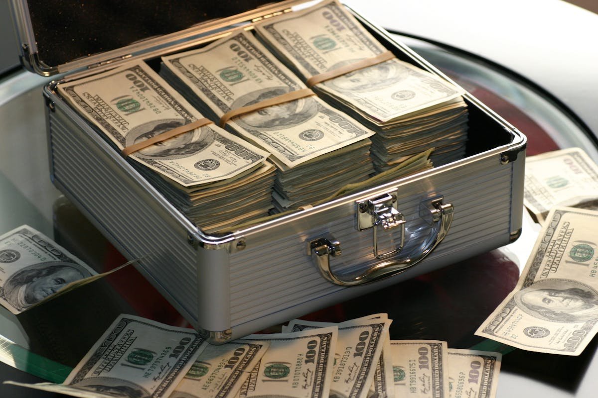 Manifestation Techniques for Financial Abundance 7 manifestation techniques for financial abundance