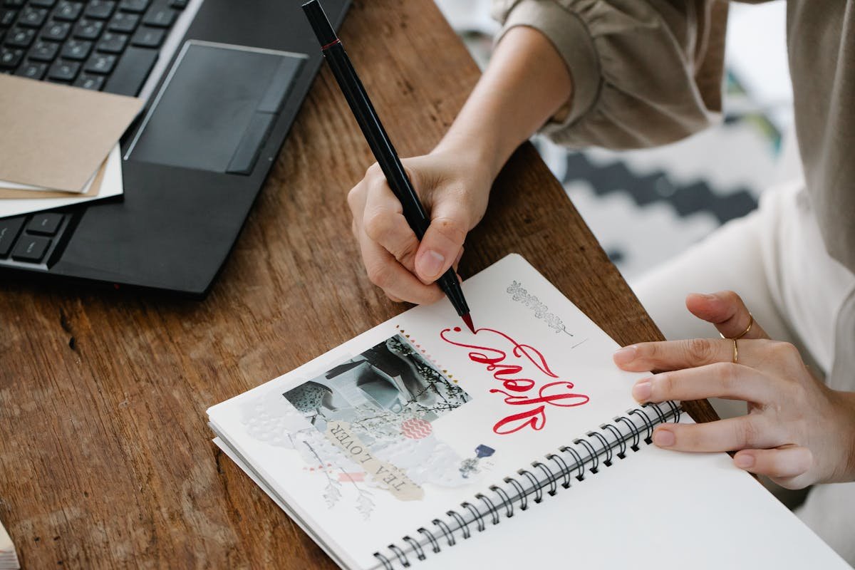10 Proven Benefits of Gratitude Journaling That Will Change Your Life 7 benefits of gratitude journaling