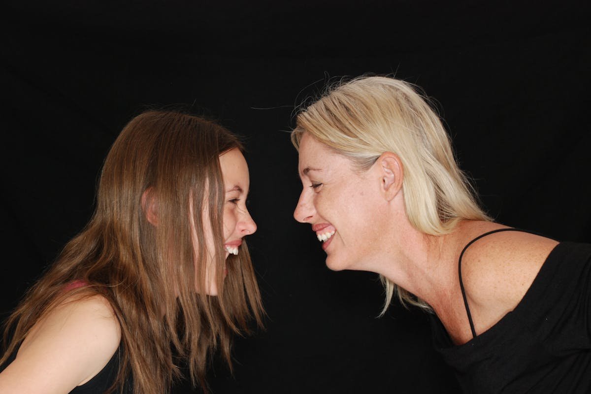Manifesting Miracles for Moms: A 7-Day Gratitude Ritual to Empower the Mothers in Your Life 7 Manifesting Miracles for Moms