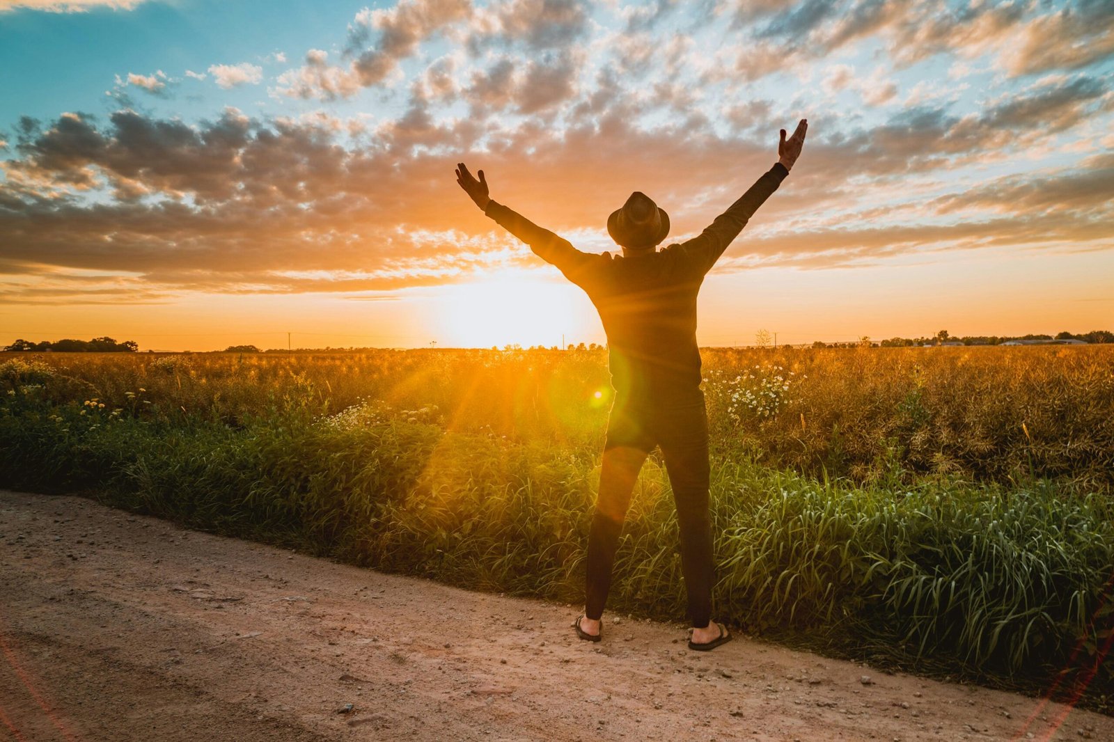 Joe Dispenza’s Morning Routine for Manifestation (2025 Guide) – Step-by-Step Breakdown 10 Joe Dispenza's morning routine