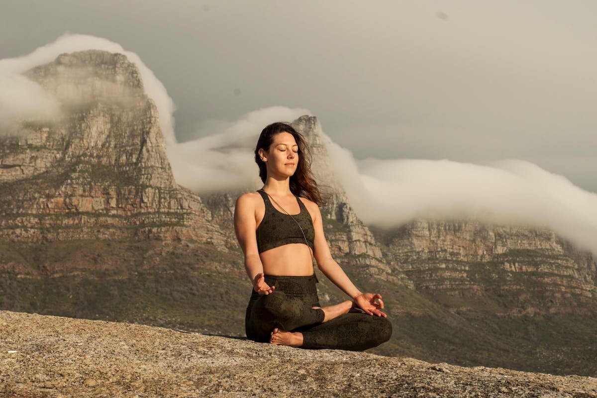 7 Shocking Truths About Guided Meditations for Manifestation (90% of People Get #3 Wrong!)" 2 Guided Meditations for Manifestation